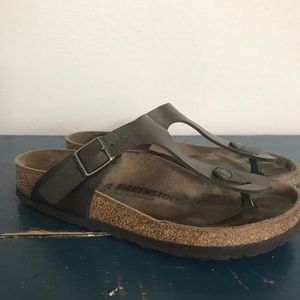 Birkenstock sandals thong style